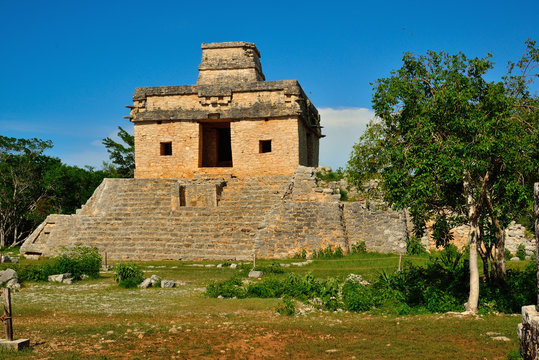 Dzibilchalt&uacute;n. Tempio delle sette bambole