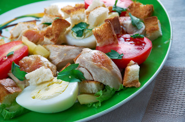 chicken ensalada cezar