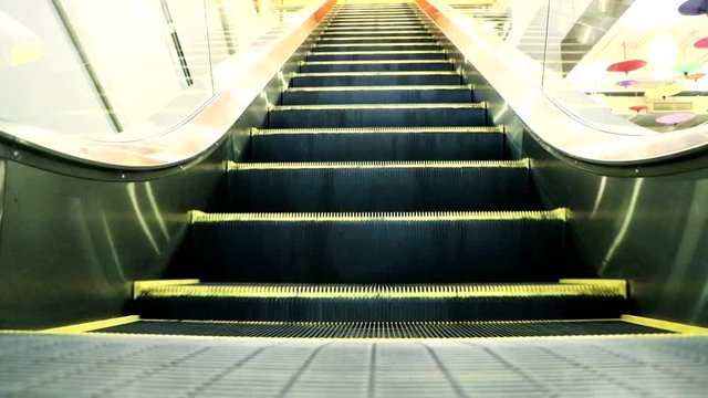 moving escalator up, mecanic, electic, Stair and escalators in a public area. hd footage 1080