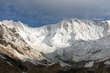 Obraz premium Morning view of Mount Annapurna from Annapurna base camp