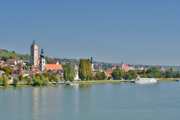 Fototapeta na wymiar View over the Danube with the district Stein in the front and the city of Krems in the background