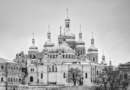 Святыня Киевской Руси - Киево-Печерская лавра IZI Travel