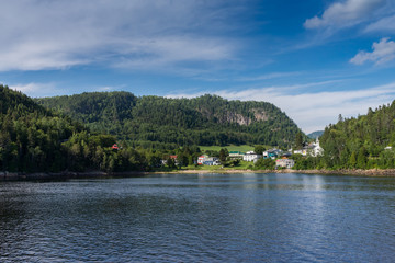 Fototapeta na wymiar Fjord du Saguenay Sainte Rose du Nord