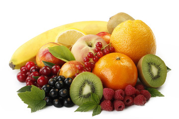 fruits and berries isolated