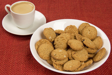 Selection of whole grain crackers with coffee. Integral Cookies.