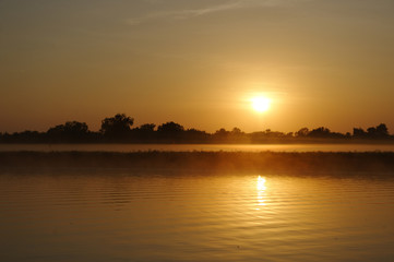 Fototapeta na wymiar Sunrise on the Yellow River, Australia