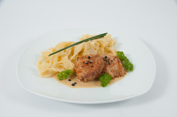Schweinelendchen mit Pasta Nudeln