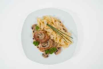 Schweinelendchen mit Pasta Nudeln