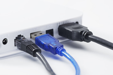  LAN cable, USB cable and HDMI cable