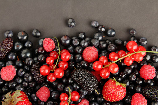 Mix of different berries 