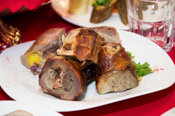 Мясная колбаса