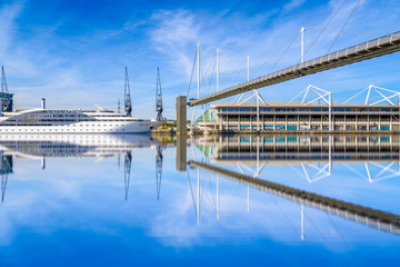 Naklejka premium Royal Victoria Dock Bridge in London, UK