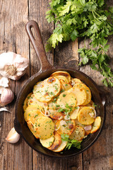 roasted potato with herb
