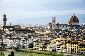 Fototapeta na wymiar Duomo, Palazzo Vecchio, historic city center, Florence