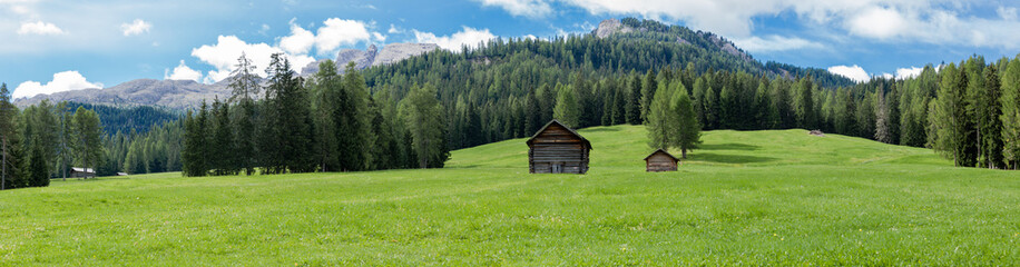 Landscape view of Unesco World Heritage site Dolomiti, Alta Badia, Italy - 120094385