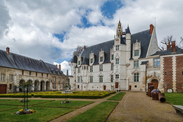 Fototapeta premium Former bishop's palace in Beauvais, France