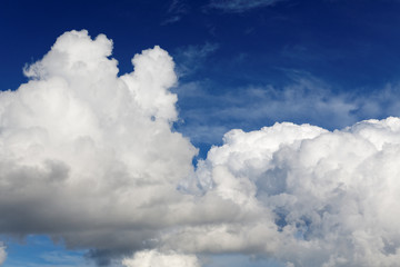 Obraz premium high cumulus clouds on a blue sky
