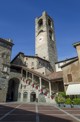 Fototapeta na wymiar Bergamo civic tower Campanone