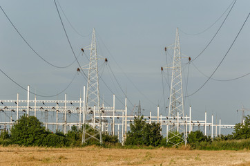 High voltage electrical transformer