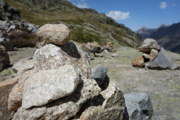 Fototapeta na wymiar set of cairns in a hiking path