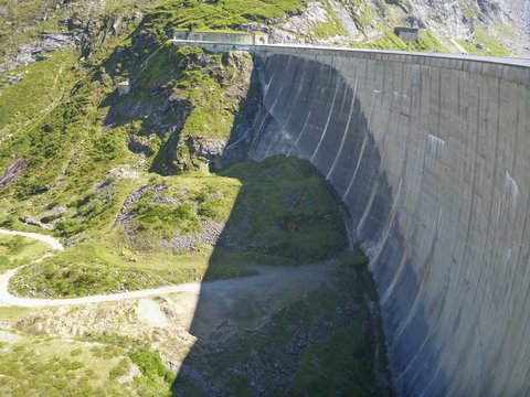 stausee mooserboden dam in austrian alps