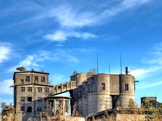 the abandoned factory © calvin86