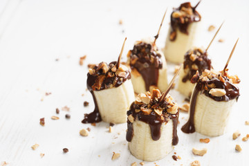 chocolate banana bites