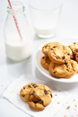 chocolate chip cookies