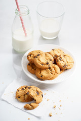 chocolate chip cookies
