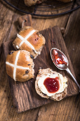 hot cross bun with clotted cream