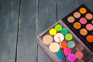 Make-up colorful eyeshadow palette