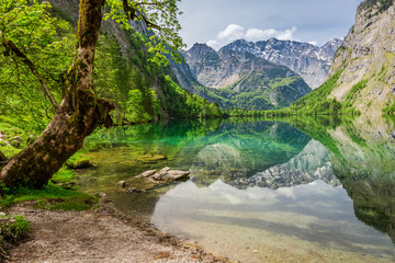 Fototapeta na wymiar Wonderful view for mountain lake in Alps, Germany