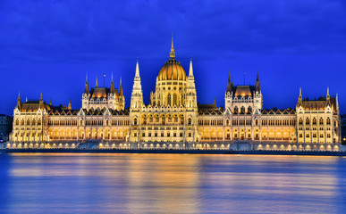 Obraz premium Budapest Parliament