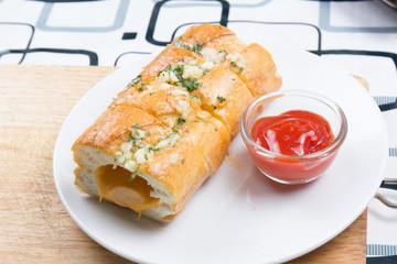 sausage bread with ketchop
