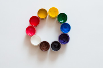 jars of gouache in the form of a circle