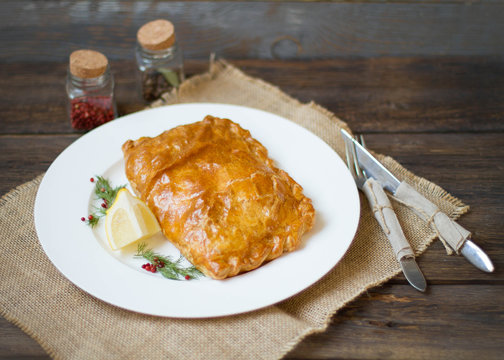 Fish baked in pastry. 