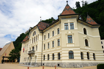 Fototapeta na wymiar Palace in Vaduz