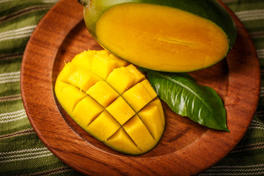 Delicious ripe mango fruit