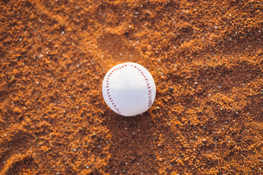 The baseball ball on pitchers mound
