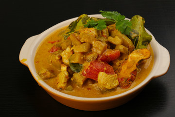 Curry chicken