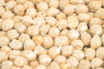 ビニールに入ったヒヨコ豆