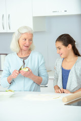 Obraz na płótnie Canvas Baking with grandma