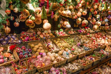 Fotobehang Christmas decorations in Wien Rathaus market © e55evu