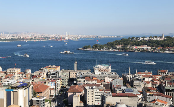 Karakoy and Topkapi Palace in Istanbul City