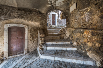 Fototapeta na wymiar Castel del Monte, old rural village in L'Aquila Province, Abruzzo (Italy)