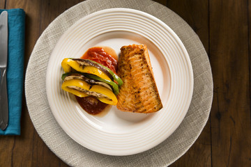 Salmon fillet with mixed vegetables