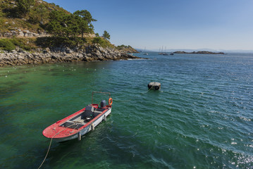 Fototapeta na wymiar Costa de la Isla de Montefaro (Islas Cies, Pontevedra - España).