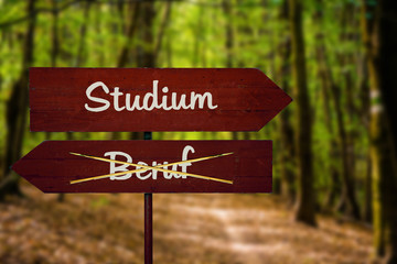 Schild 104 - Studium