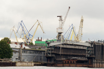 Fototapeta na wymiar Shipyards to build ships.