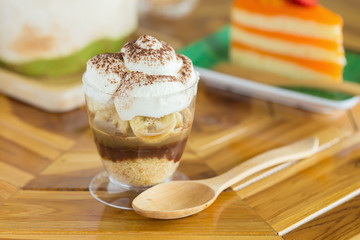 chocolate banana cupcake.